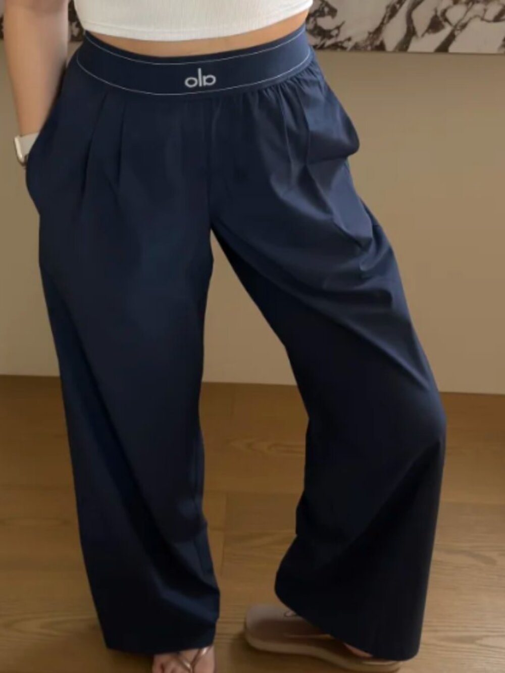 🌃ALO Yoga Suit Up Trouser Navy Blue (Regular),Relaxed Wide-Leg Fit